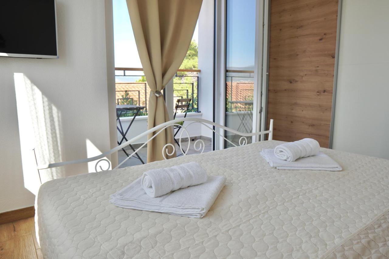 Villa Borna B20 Трогир Экстерьер фото