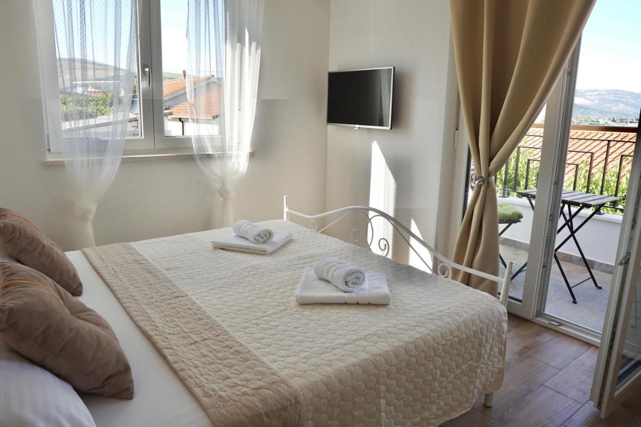 Villa Borna B20 Трогир Экстерьер фото