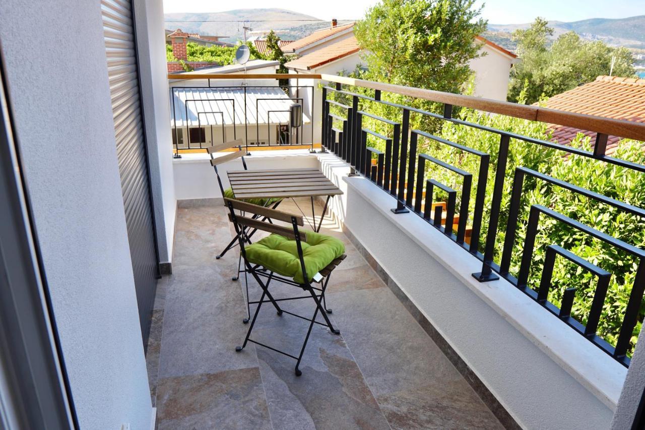 Villa Borna B20 Трогир Экстерьер фото