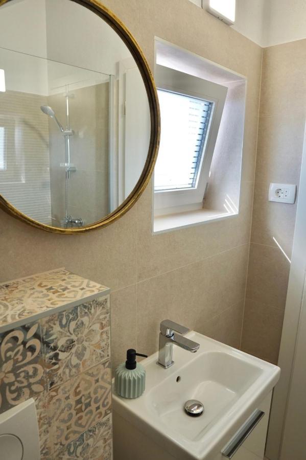 Villa Borna B20 Трогир Экстерьер фото